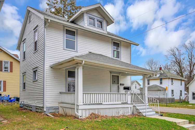 232 Wallace Street Marion, OH 43302