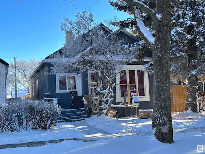11245 89 Street Edmonton, AB T5B 3T3