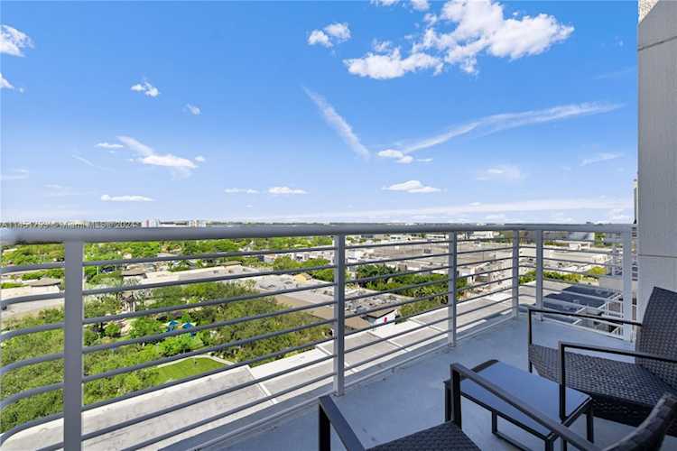 3250 NE 1st Ave #1113 Miami, FL 33137