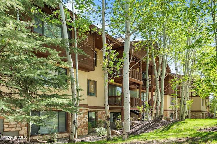 1600 W Pinebrook Blvd Park City, UT 84098