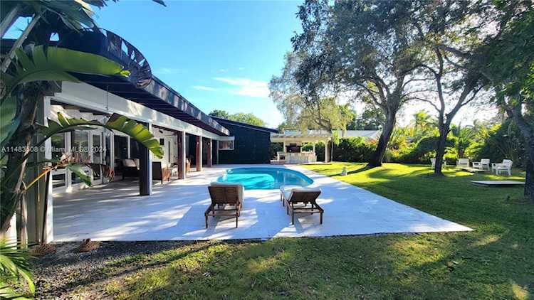 6200 SW 118th St Pinecrest, FL 33156