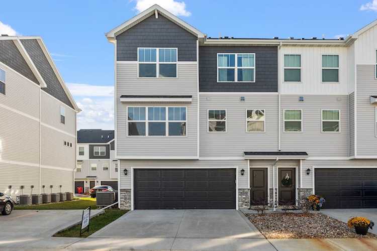 169 NE 24th Ln Ankeny, IA 50021