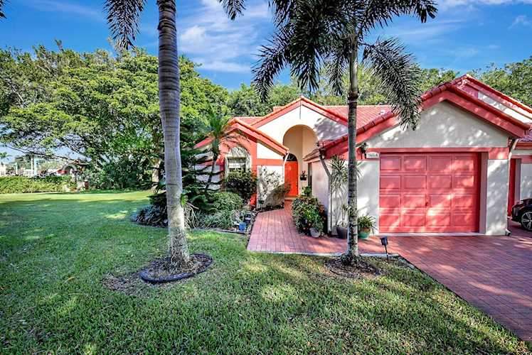 7869 Lexington Club Boulevard #A Delray Beach, FL 33446