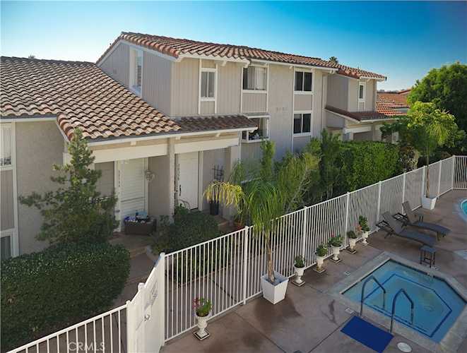 28358 Rey De Copas Ln Malibu, CA 90265