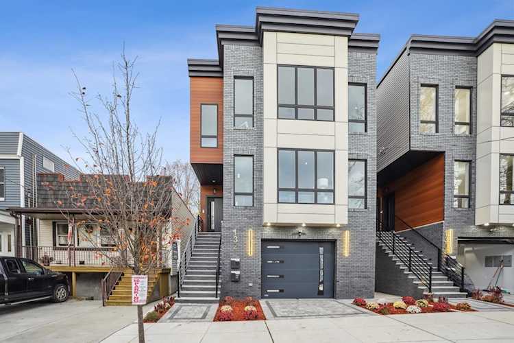 132 Sherman Pl #Unit 1 Jersey City, NJ 07307