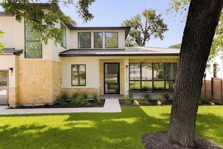 3300 Westhill DR Austin, TX 78704