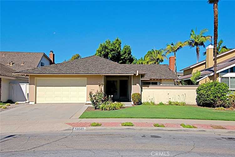 14641 Buckingham Place Tustin, CA 92780