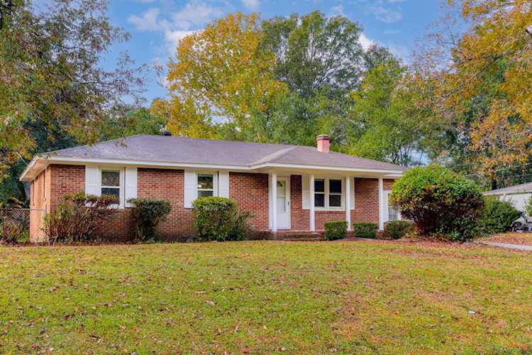 1327 Hampshire Road Charleston, SC 29412