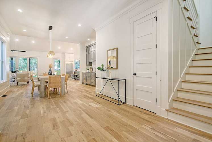 680 Atlantic Street Mount Pleasant, SC 29464