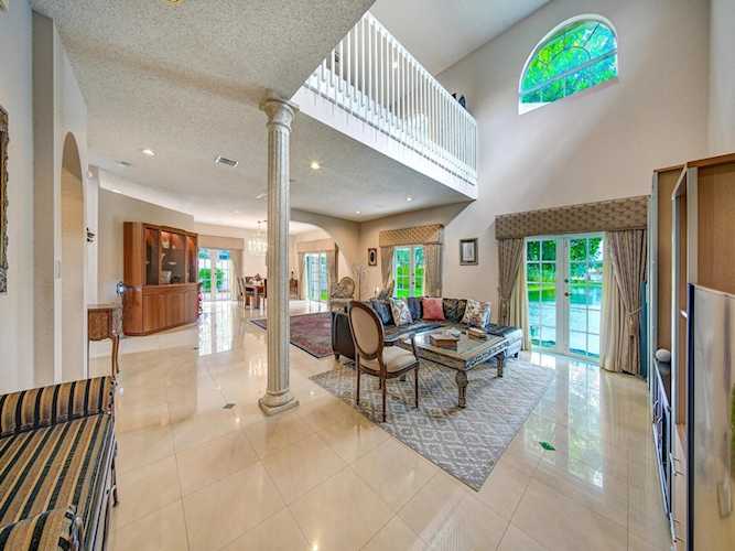 770 NW 135 Way Plantation, FL 33325