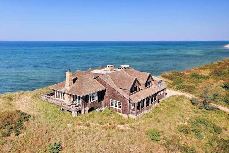 1440 Chequessett Neck Road Wellfleet, MA 02667