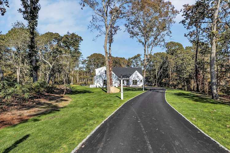 47 Nickerson Farm Way South Yarmouth, MA 02664
