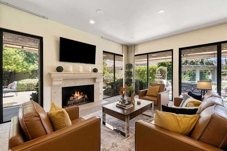 6 Stanford Dr Rancho Mirage, CA 92270
