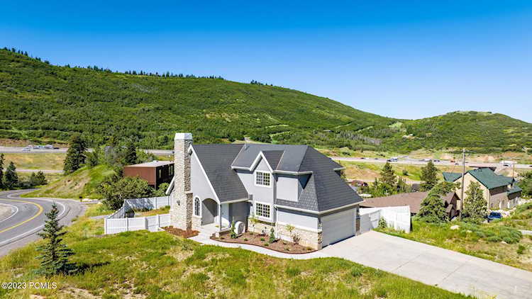 161 Maple Dr Park City, UT 84098