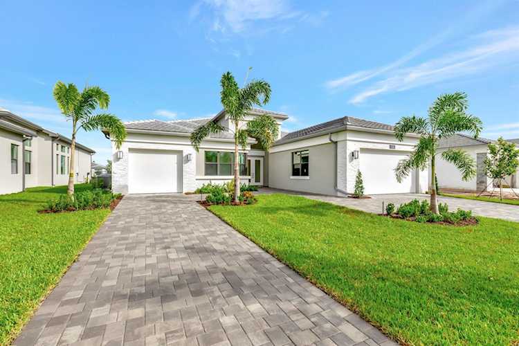 11218 Glen Orchard Lane Boynton Beach, FL 33473