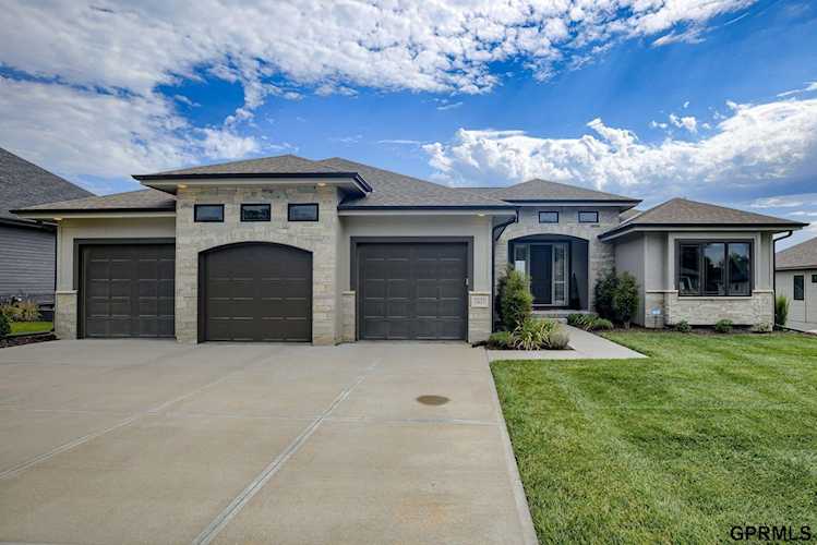 2417 N 188 St Elkhorn, NE 68022 | MLS 22320740 Photo 1