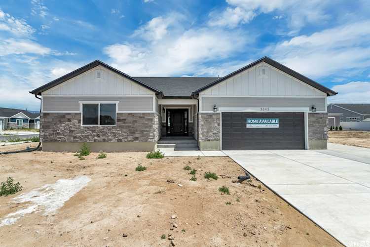 3243 S 2460 W Syracuse, UT 84075
