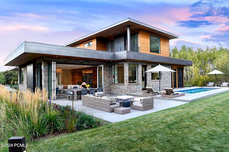 3816 N Two Creeks Ln Park City, UT 84098