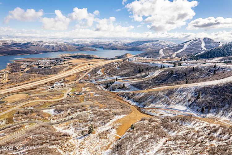 2455 W Sonder Way Park City, UT 84060