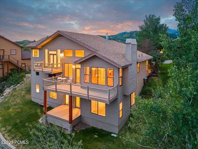 4234 Hilltop Drive Dr Park City, UT 84098