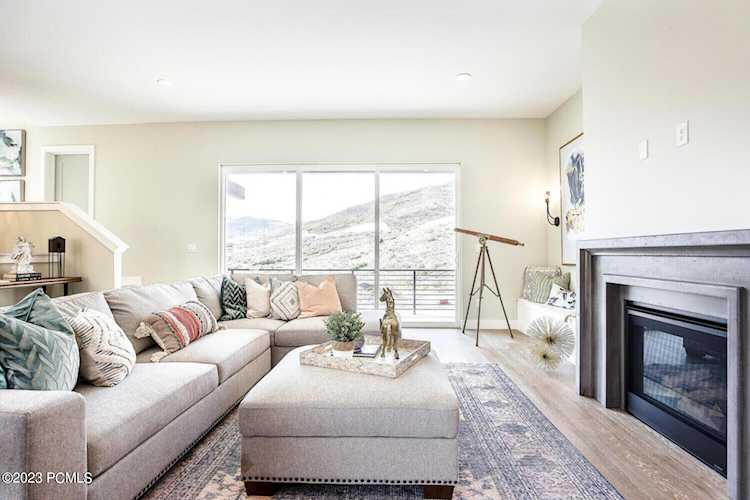 501 W Ascent Dr Hideout, UT 84036