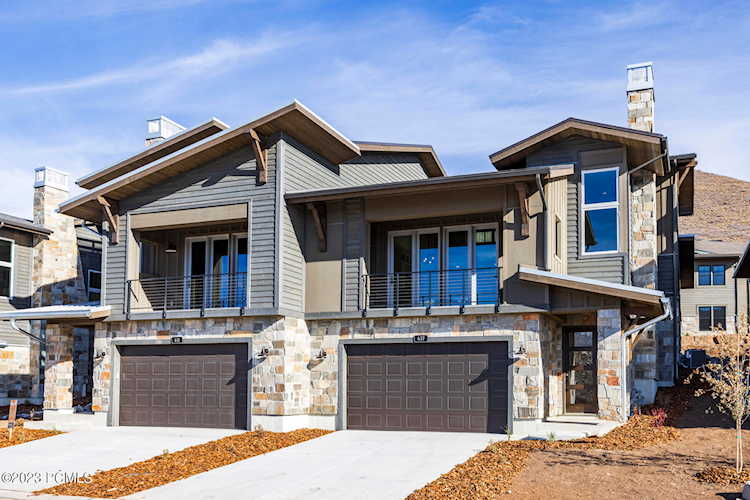 637 E Silver Hill Loop Hideout, UT 84036