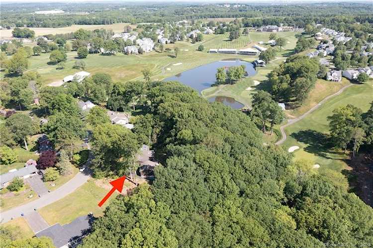 22 Glenwood Terrace Cromwell, CT 06416