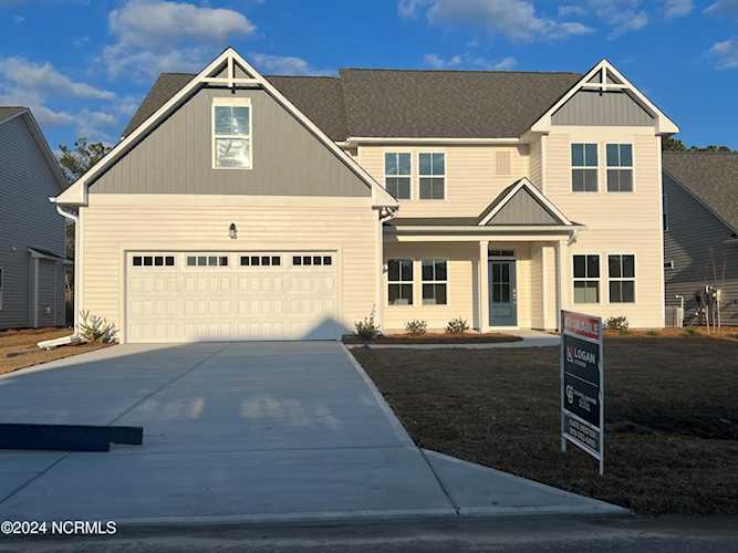 74 W Weatherbee Way Hampstead, NC 28443