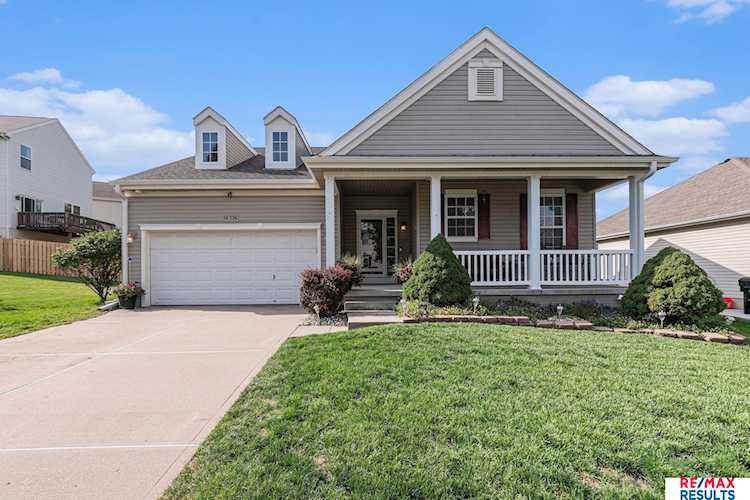 16326 Ohio St Omaha, NE 681160000 | MLS 22322239 Photo 1