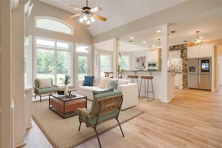301 Stone Mountain Road Cresson, TX 76035