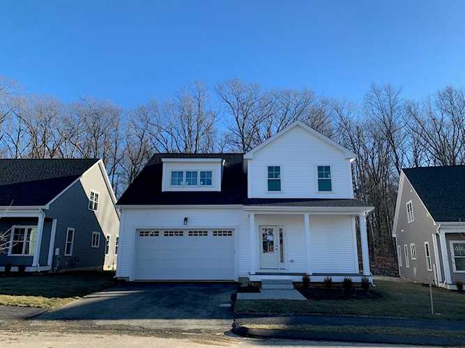23 Salisbury Hill Blvd #6 Worcester, MA 01609