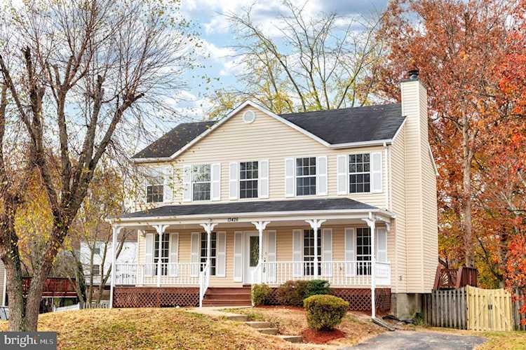 13426 Orangewood Dr Woodbridge, VA 22193