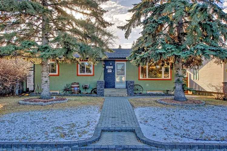 4635 Marwood Way NE Calgary, AB T2A 2S6