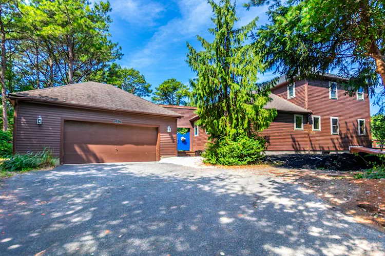 9 Long Boat Road Bourne, MA 02532