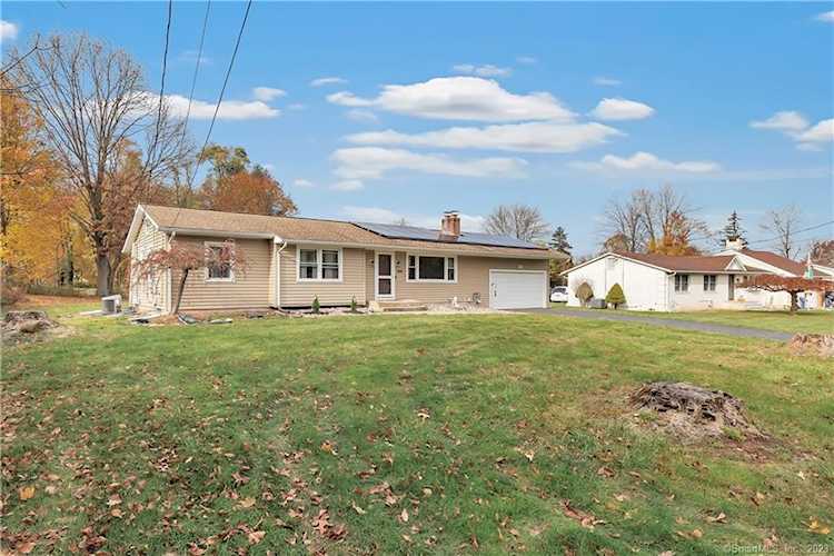 1616 Shepard Ave Hamden, CT 06518
