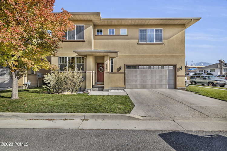 2761 S Belle Grove Way Salt Lake City, UT 84115