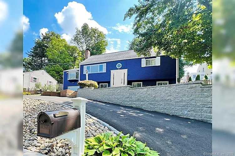 41 Geneva Ave West Hartford, CT 06107