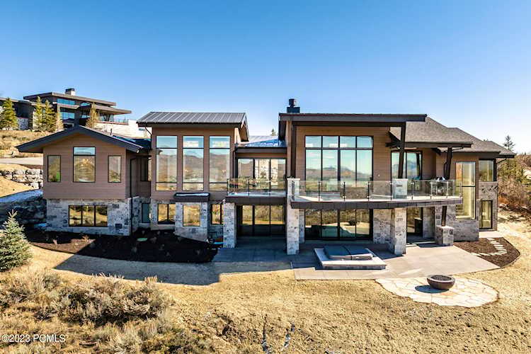 8585 N Sunset Circle Park City, UT 84098