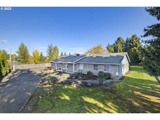 840 SE Cornelius Pass RD Hillsboro, OR 97123