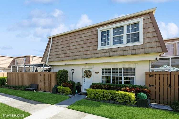 11625 Winchester Drive #C Palm Beach Gardens, FL 33410