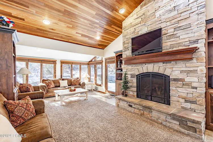1413 Crescent Rd Park City, UT 84060