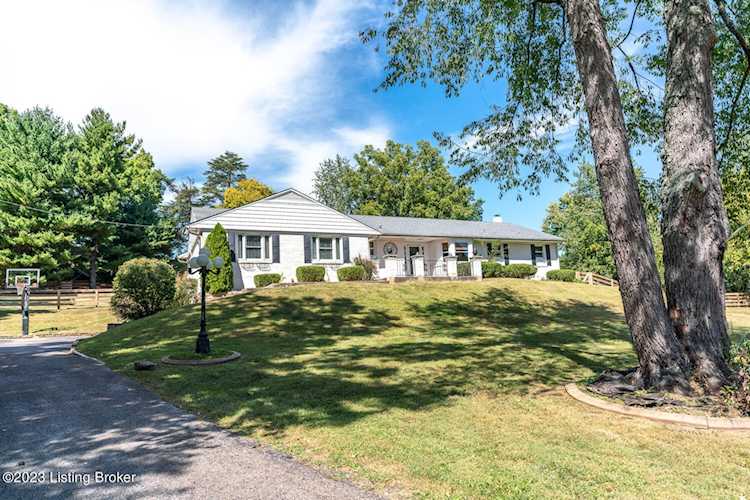 3204 Ten Broeck Way Louisville, KY 40241