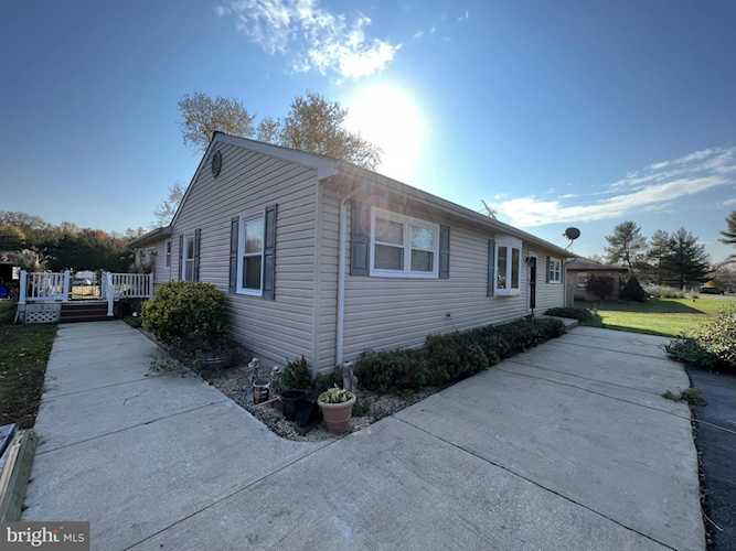 904 Frenchtown Rd Elkton, MD 21921