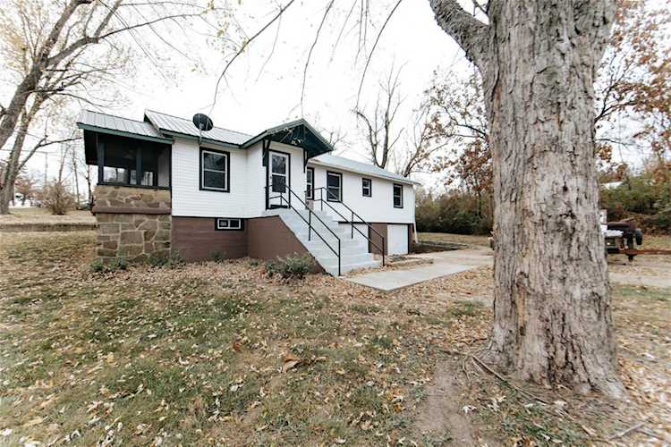 210 Newman Rd Rolla, MO 65401