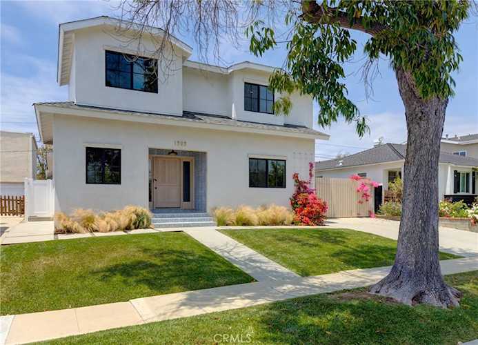 1909 Harkness St Manhattan Beach, CA 90266