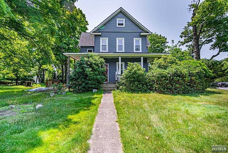 355 Forest Road Mahwah, NJ 07430
