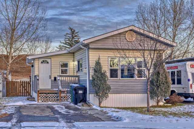 9090 SE 24 St Calgary, AB T2C 2H4