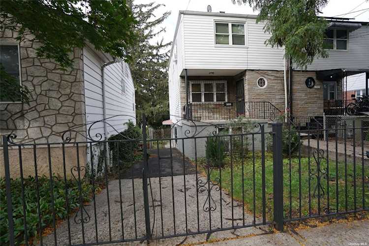 3959 Murdock Ave Bronx, NY 10466