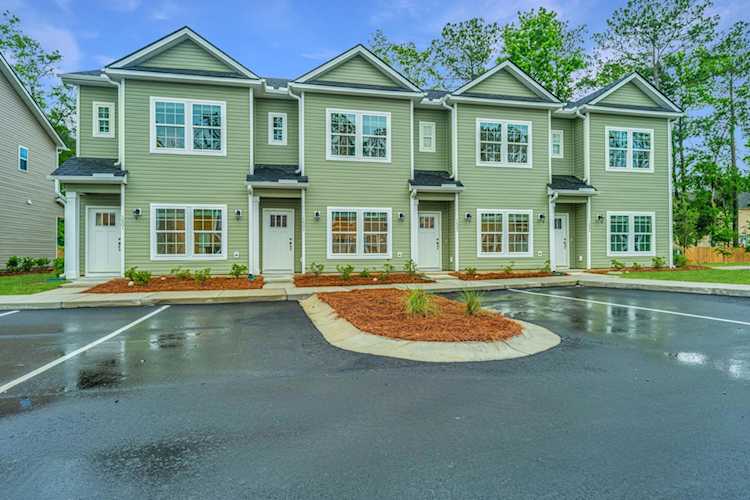 1804 Twin Rivers Drive Wando, SC 29492