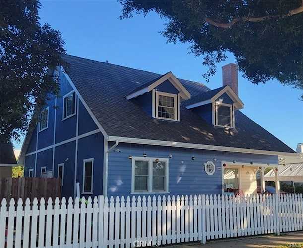 2711 E Washington St Carson, CA 90810
